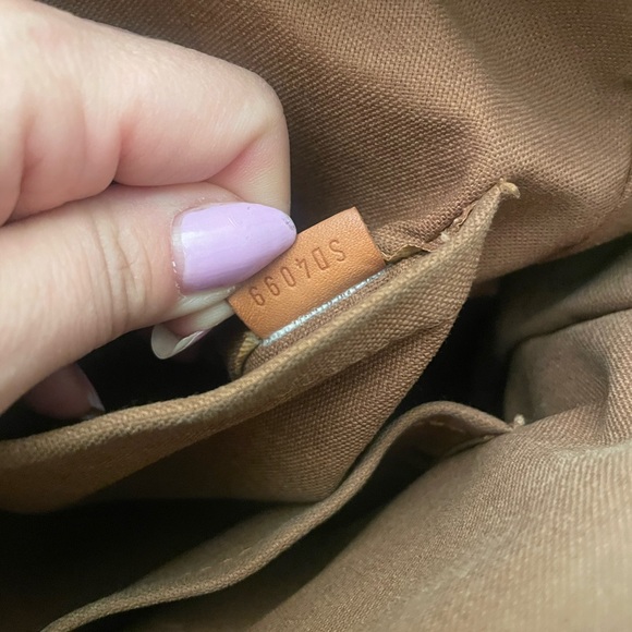 Louis vuitton Tivoli gm - Picture 12 of 16